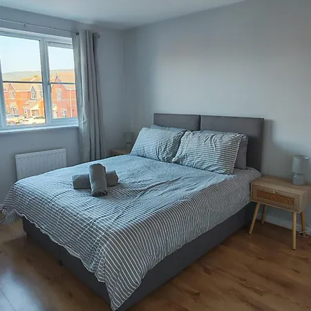 بيت للعطل Brecon Gardens 4 Bedroom Group *